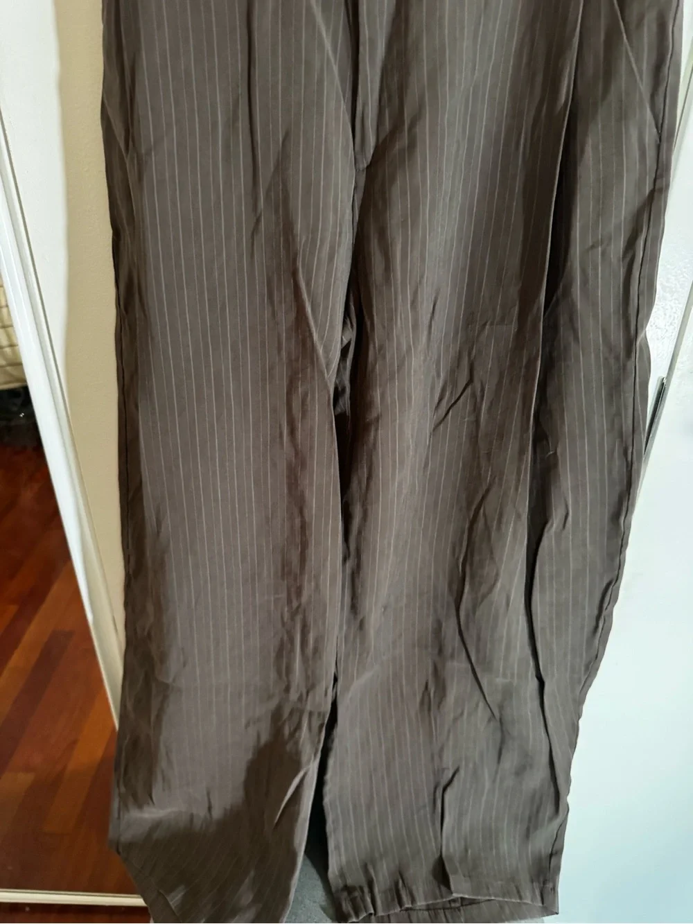 ZARA Pleated Flowy Pinstripe Pants in Brown NWOT - Picture 4 of 7
